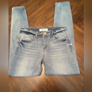 Enjean Women's Classic Light Blue Skinny Jeans